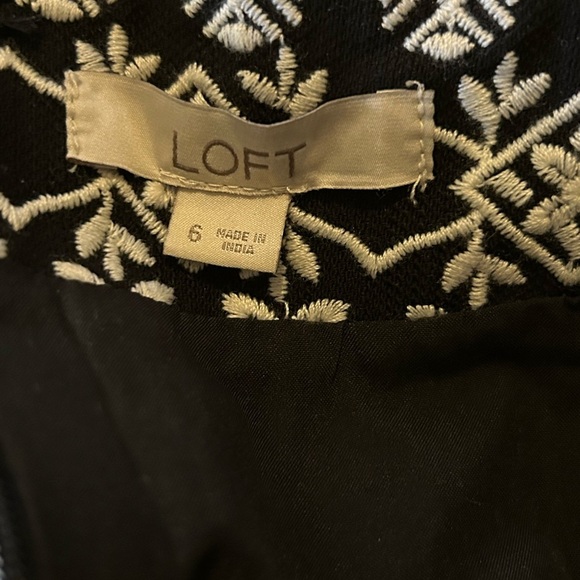 Loft Skirt Black Eyelet Lined Embroidered Womens Size 6 - Picture 5 of 8